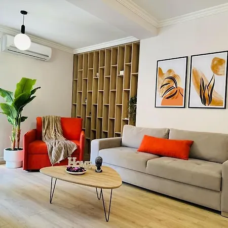 Apartment Orange *